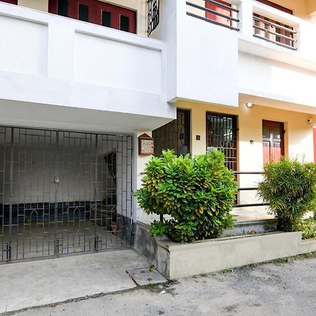 Oyo Simplex Guest House Behala โกลกาตา ภายนอก รูปภาพ