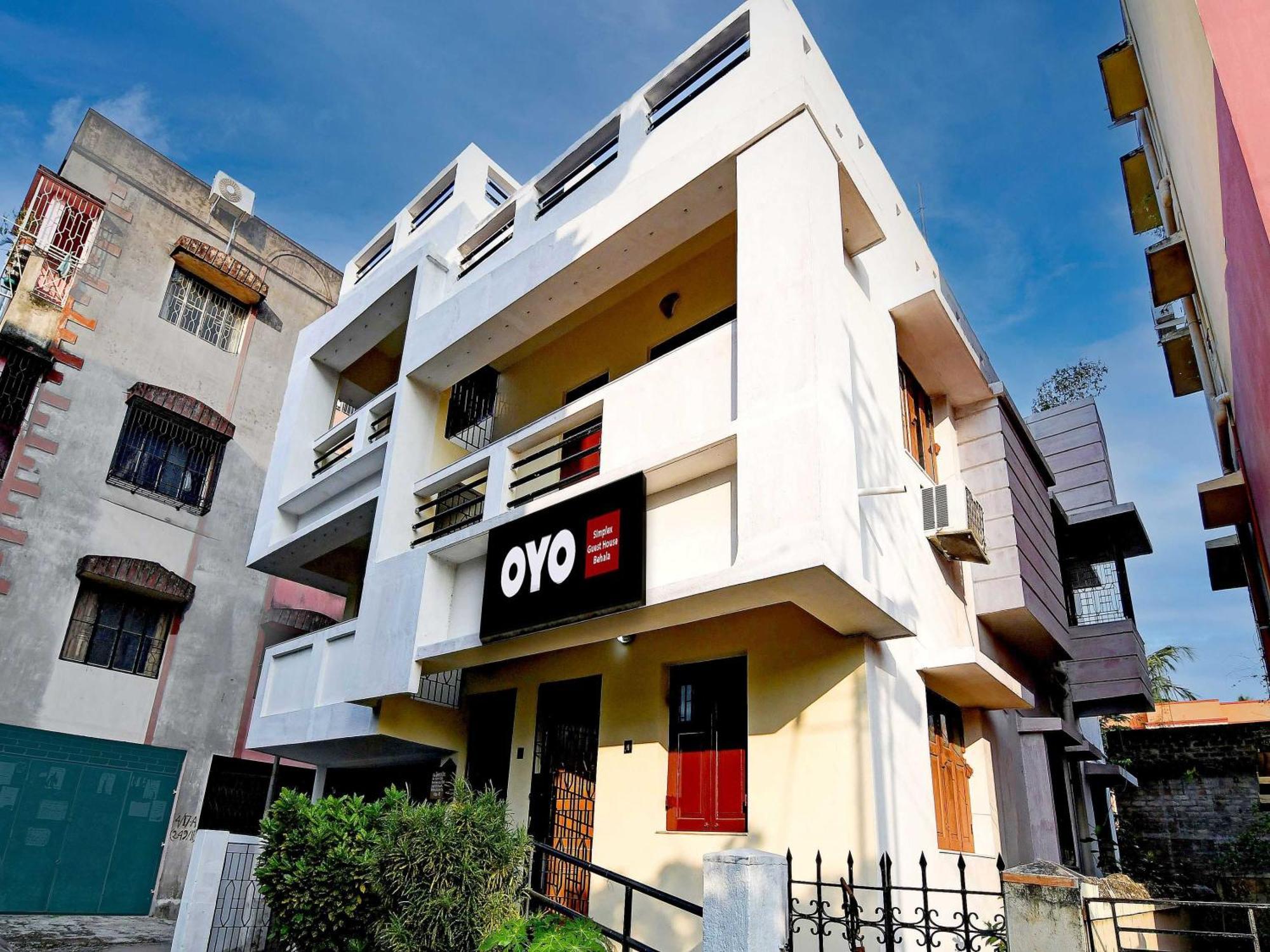 Oyo Simplex Guest House Behala โกลกาตา ภายนอก รูปภาพ